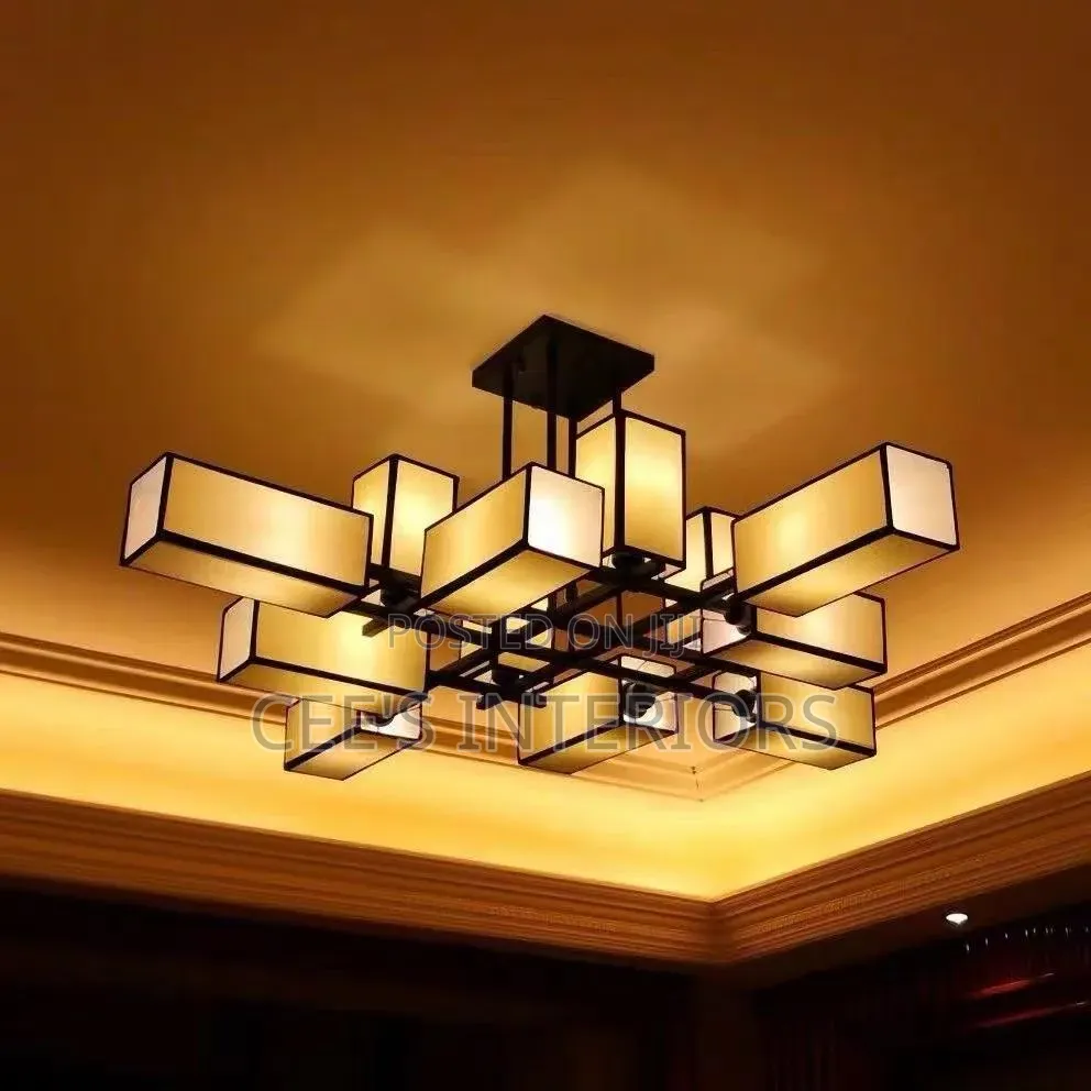 Cee's Chandeliers Light