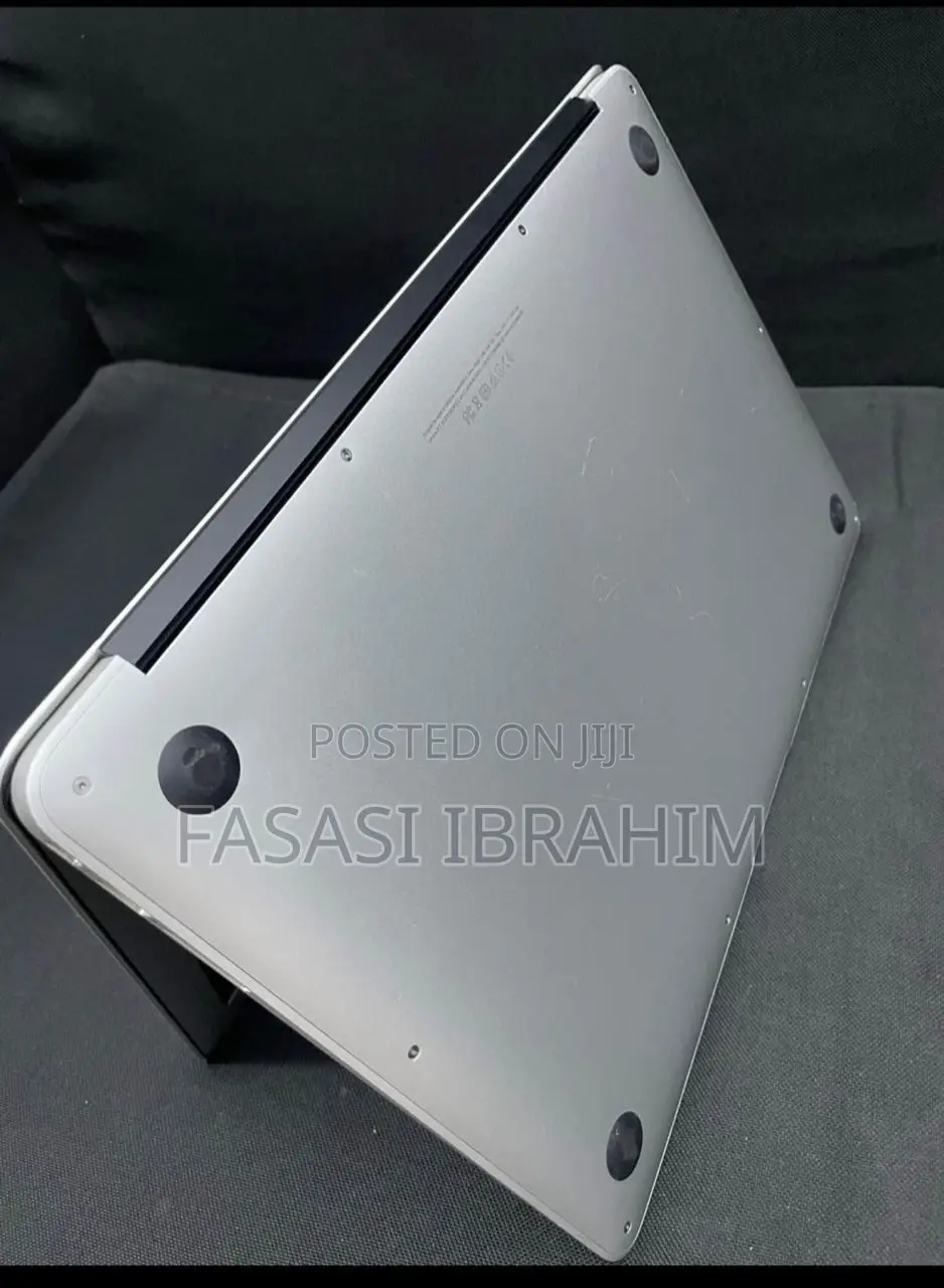 Laptop Apple MacBook Air 2015 8GB Intel Core i7 SSD 128GB