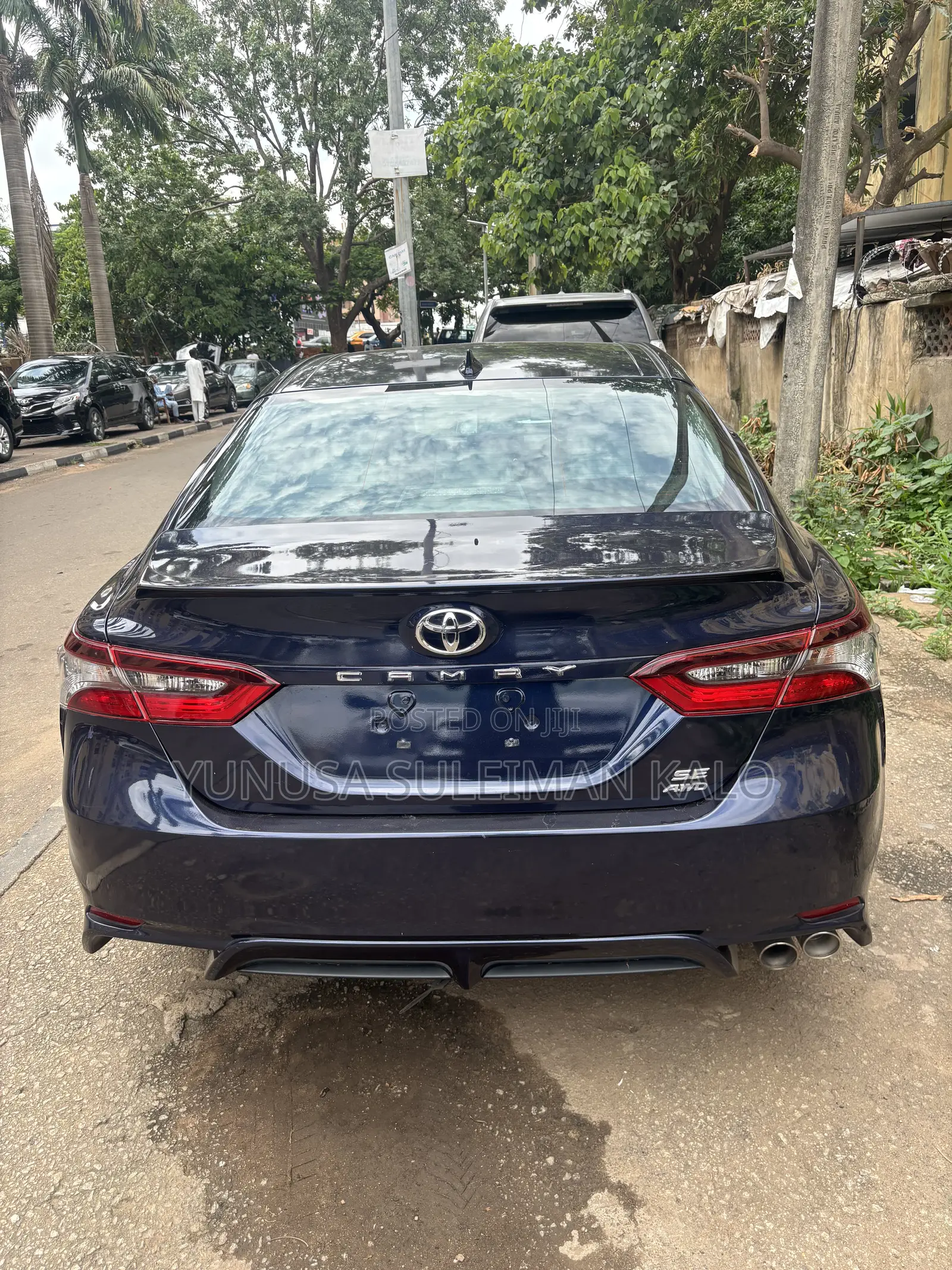 Toyota Camry SE 2022 Blue