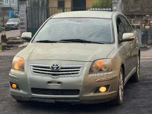 Toyota Avensis 2008 Silver