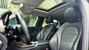 Mercedes-Benz GLC-Class 2017 Black