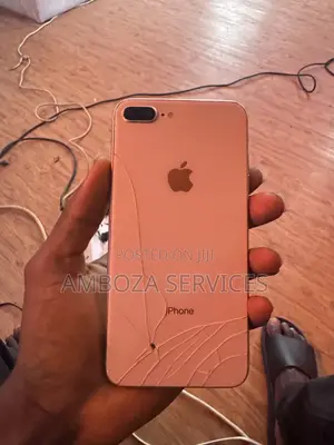 Apple iPhone 8 Plus 64 GB Gold