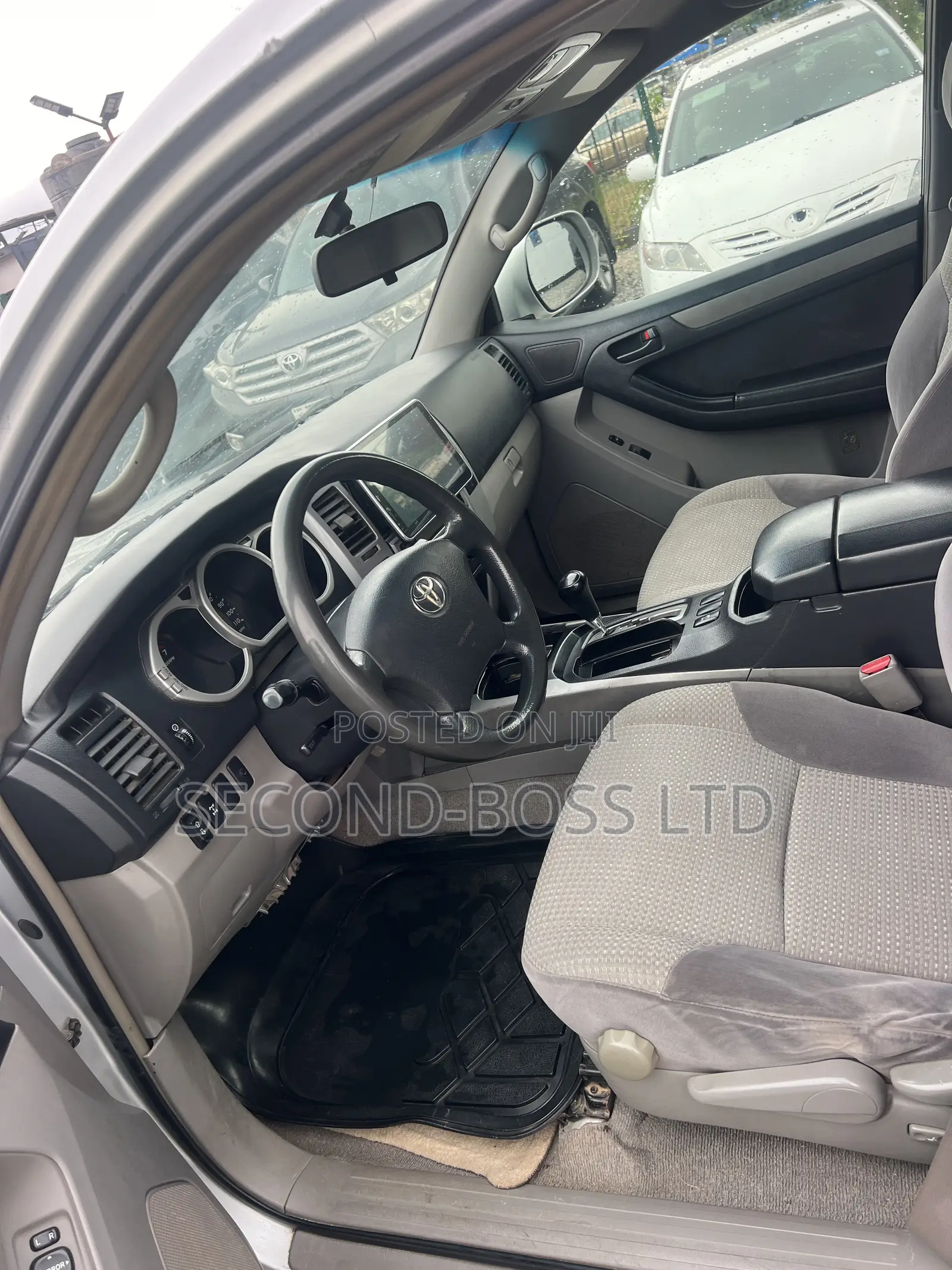 Toyota 4-Runner SR5 V6 2006 Silver