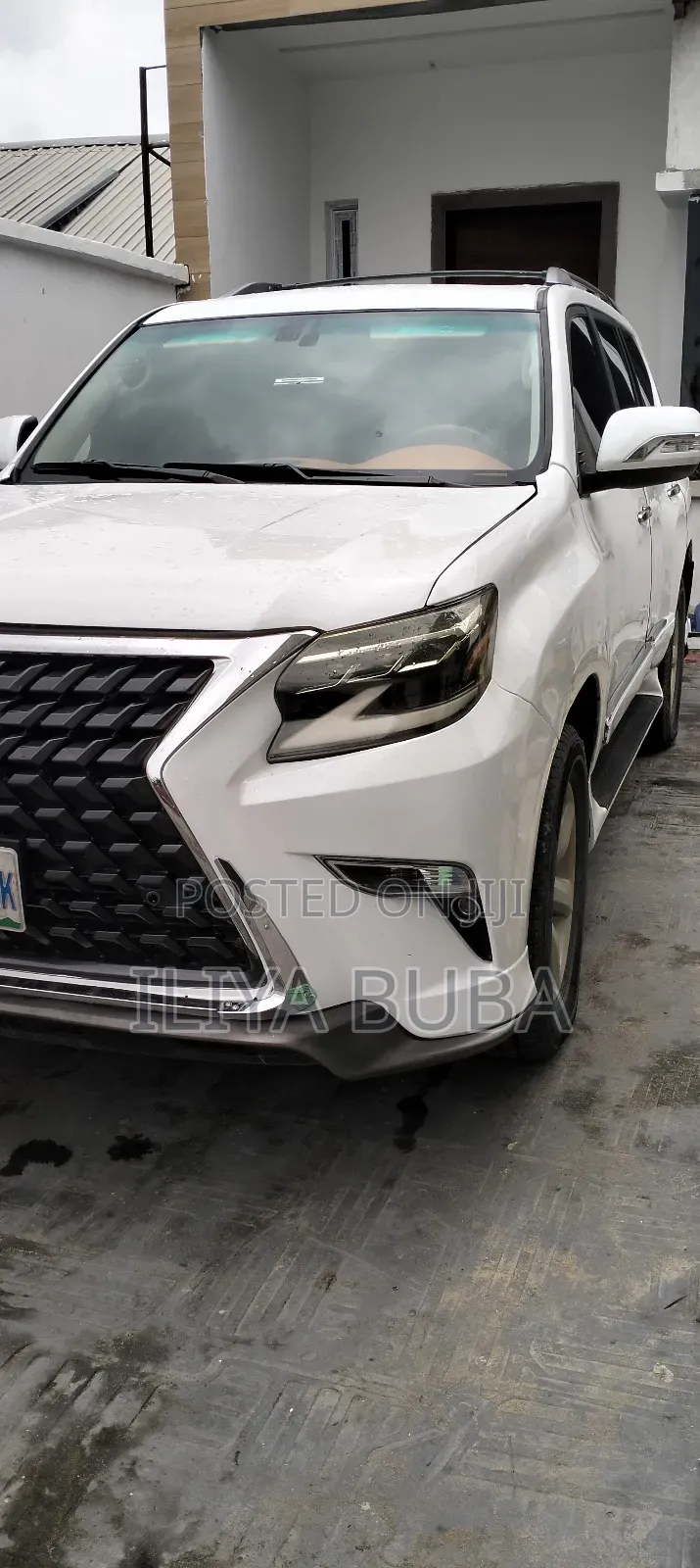 Lexus GX 470 Sport Utility 2005 White