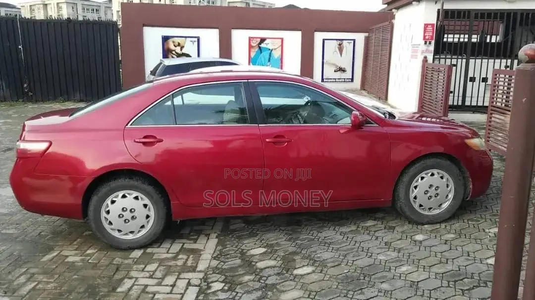 Toyota Camry 2007 Red