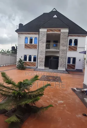 5bdrm Duplex in Eliozu for sale