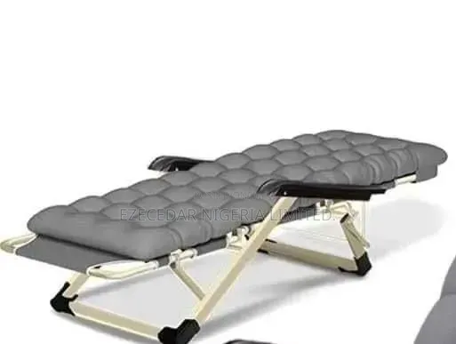Relaxing Chair 