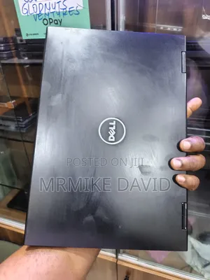Laptop Dell Latitude 3390 2-in-1 8GB Intel Core i5 SSD 256GB