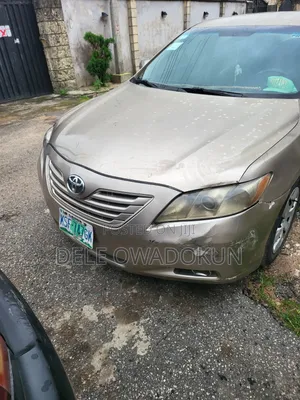Toyota Camry 2007 Gold