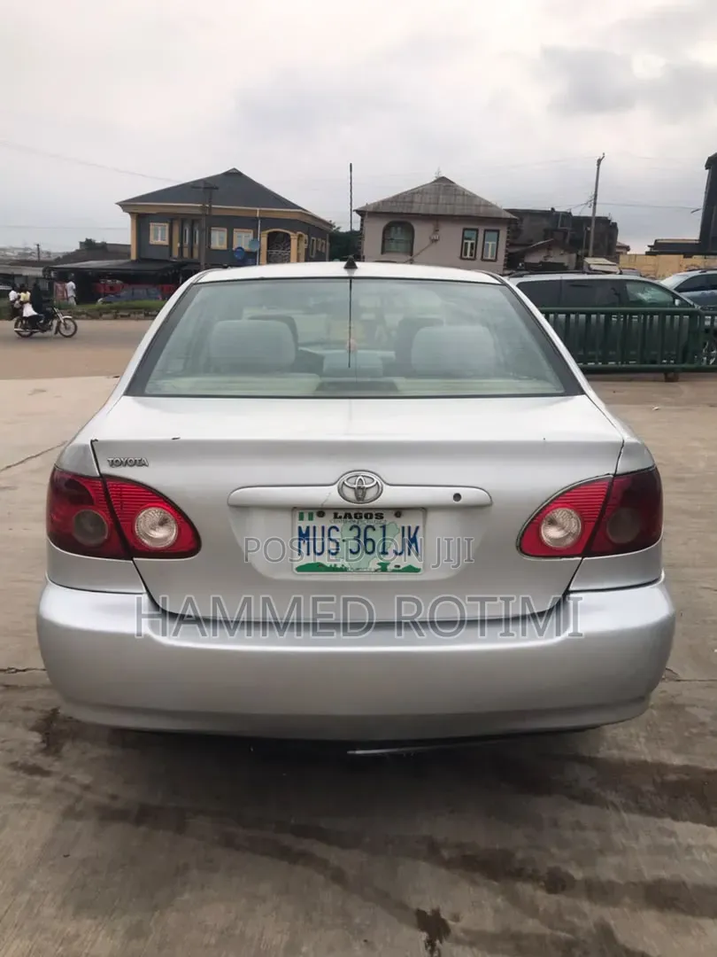 Toyota Corolla 2007 Silver