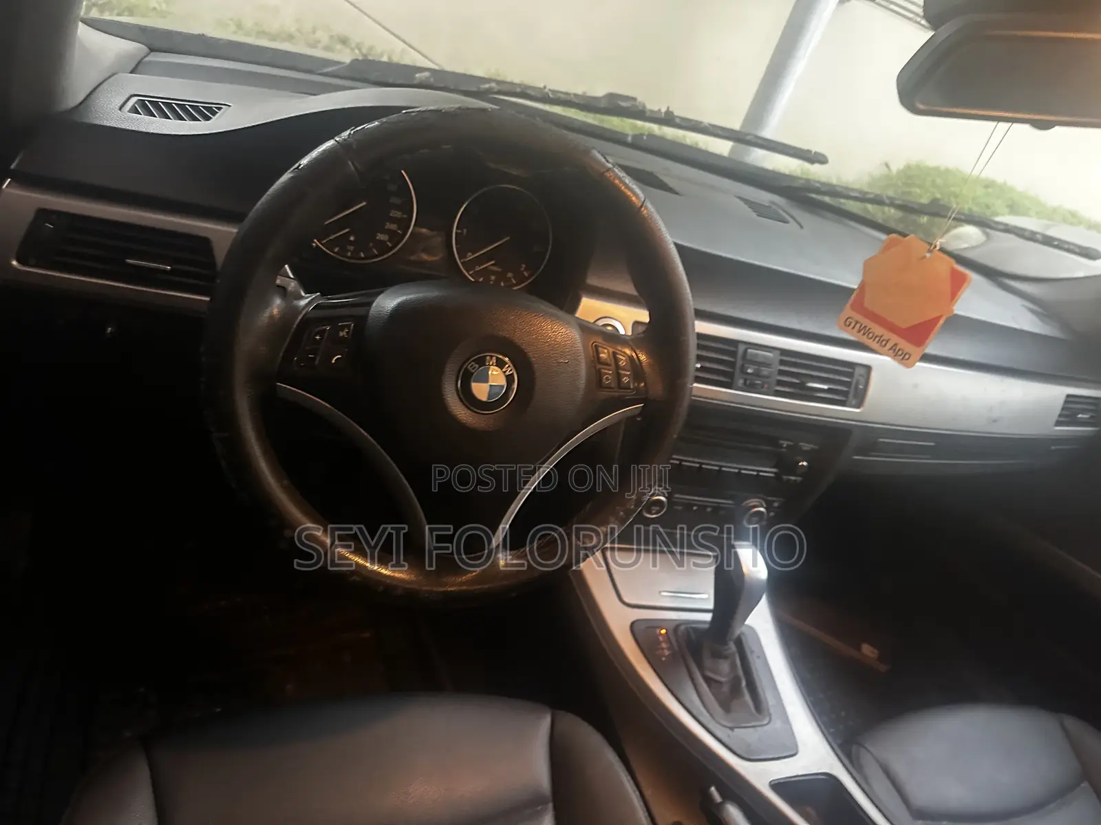 BMW 320i 2007 Black