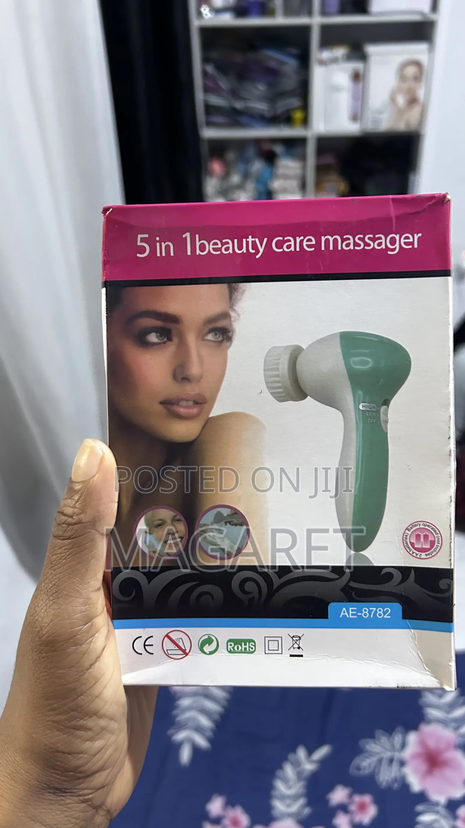 5 in 1 Face Brush