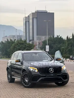 Mercedes-Benz GLC-Class 2017 Black