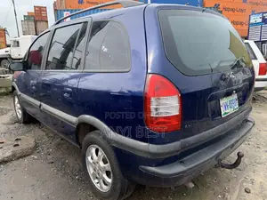 Opel Zafira 2005 Blue
