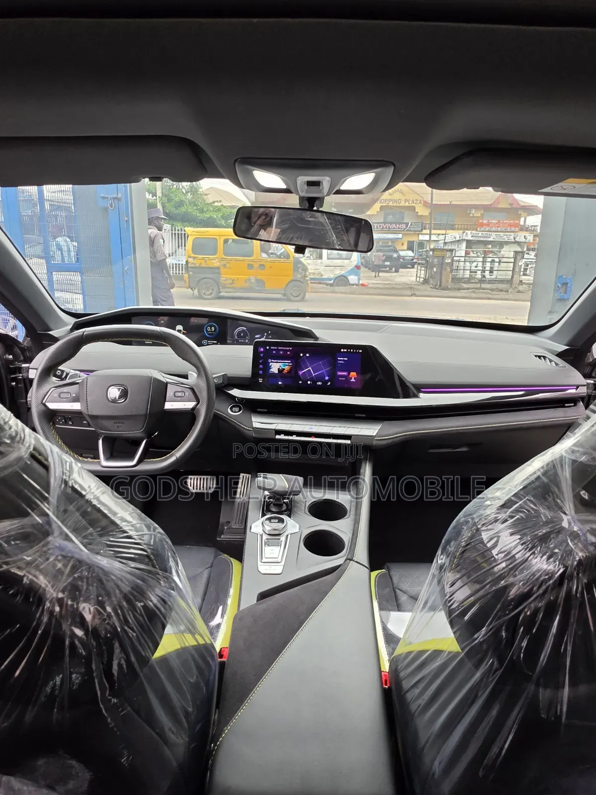 Changan UNI-V 2022 Gray