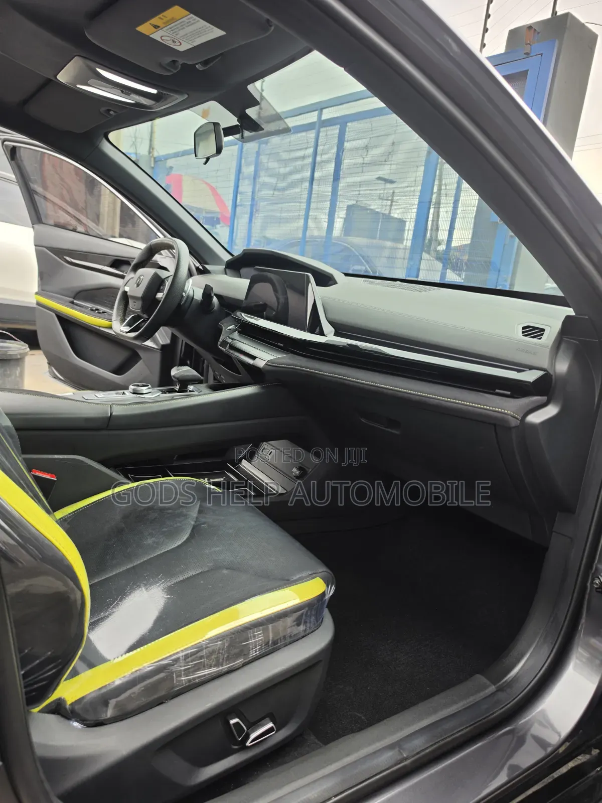 Changan UNI-V 2022 Gray