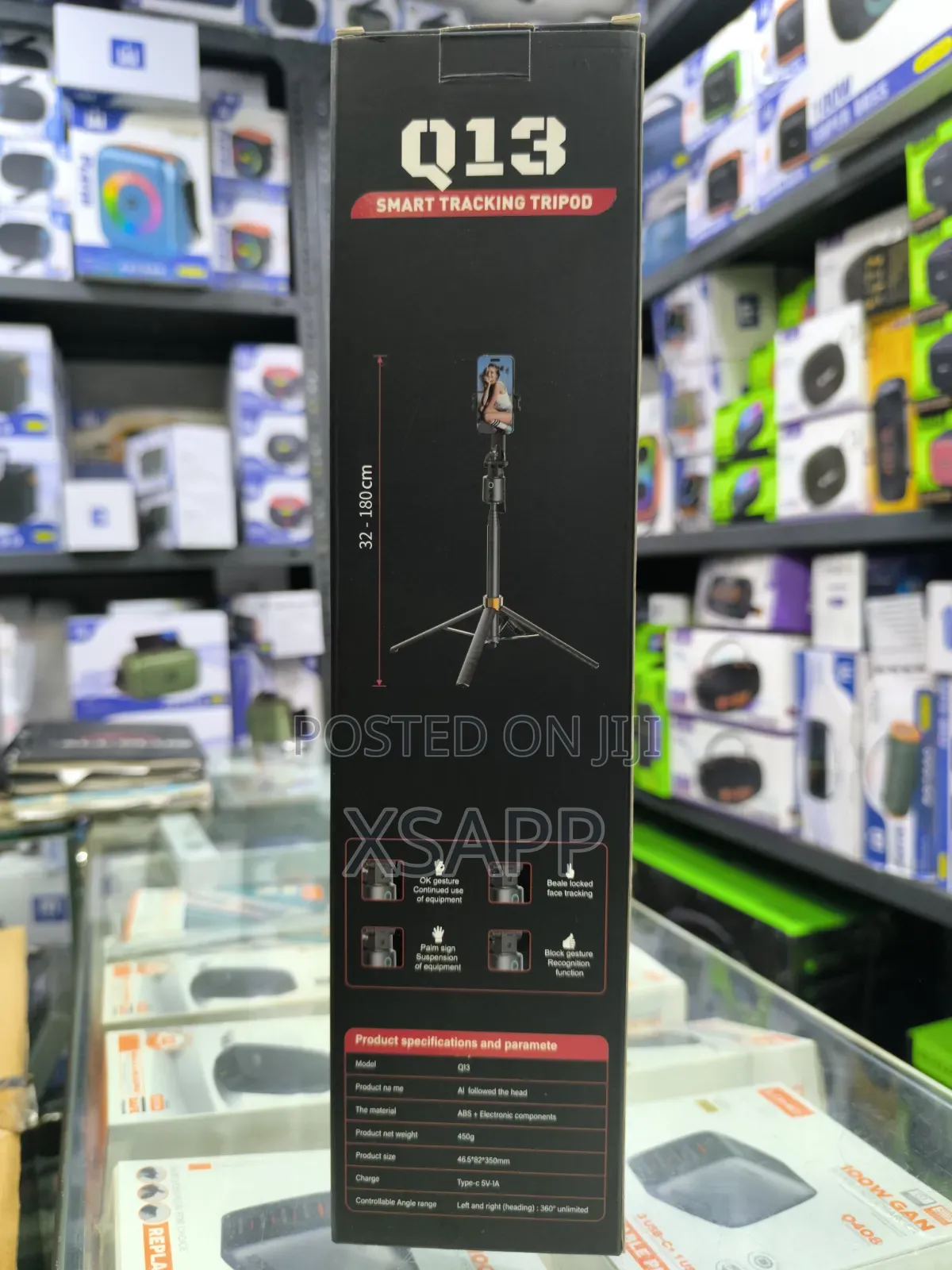 Smart Tracking Tripod Q13