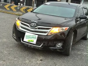 Toyota Venza 2010 Black