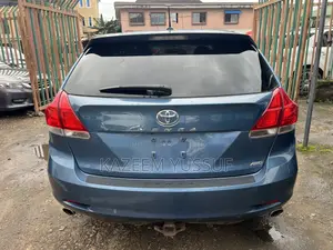 Toyota Venza V6 AWD 2011 Blue