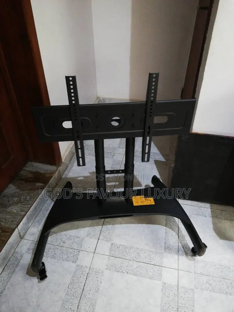 Mmobile Tv Stand