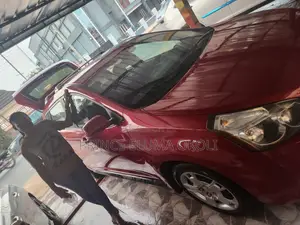 Pontiac Vibe 2010 Red