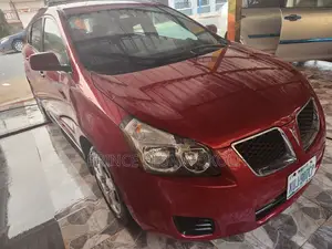 Pontiac Vibe 2010 Red