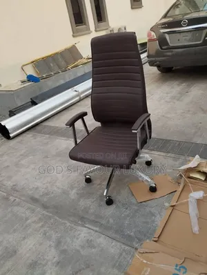 Ergonomic Office Swivel Chair.