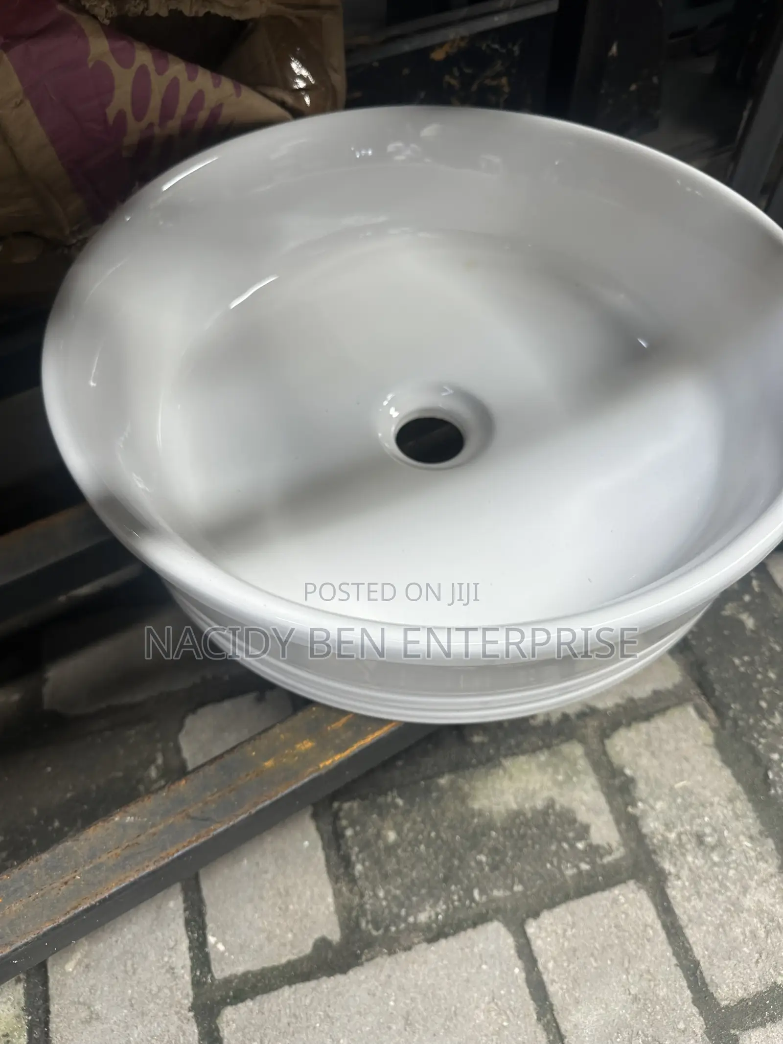 Ceramics Round Basin