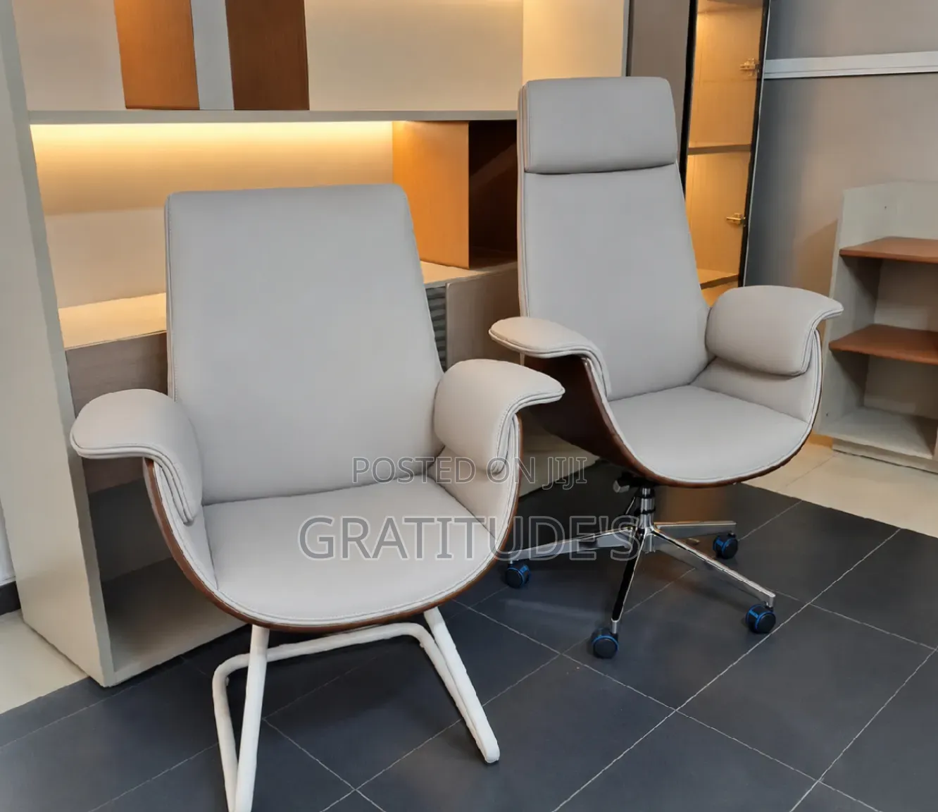 Corresponding Office Chair and Visitors