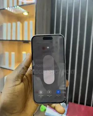 Apple iPhone 15 128 GB