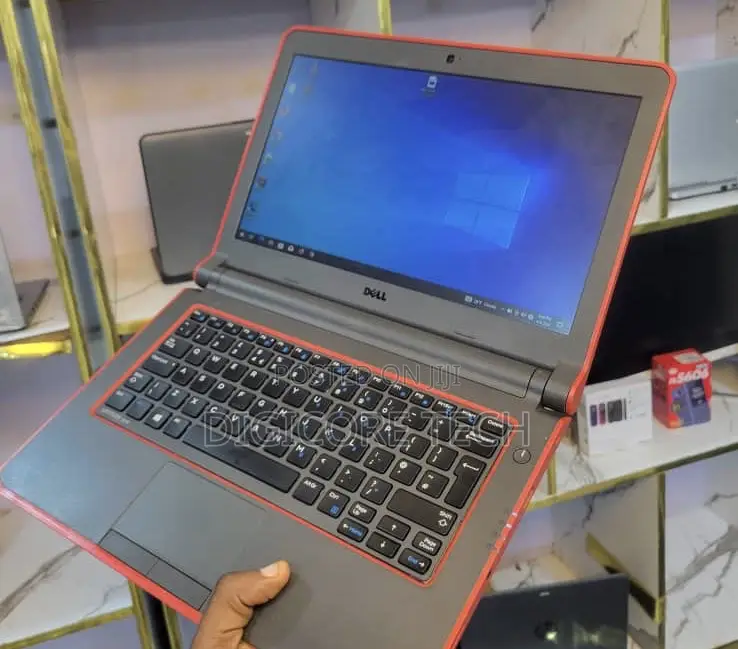 Laptop Dell Latitude 3340 8GB Intel Core i3 SSD 128GB