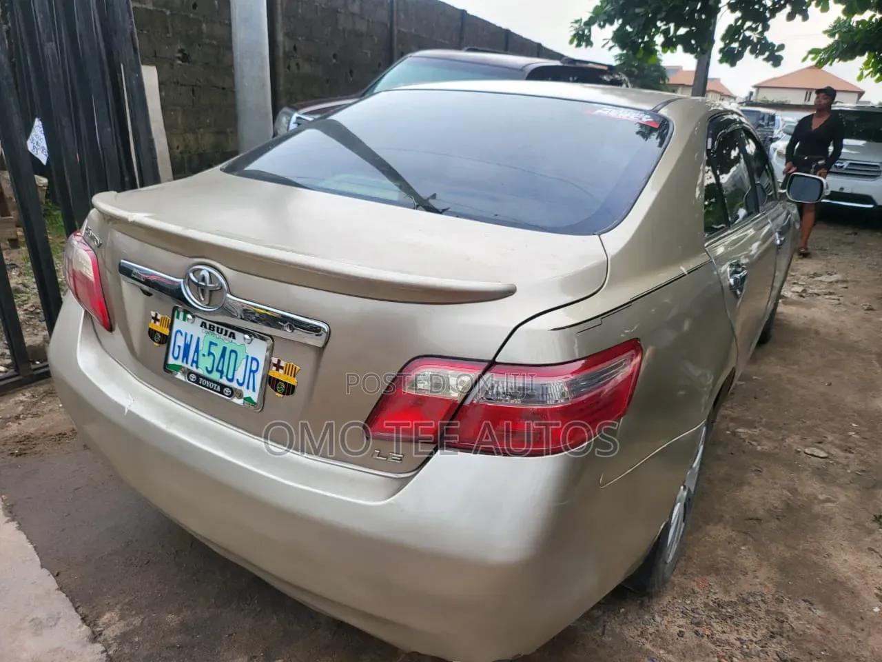 Toyota Camry 2008 Gold