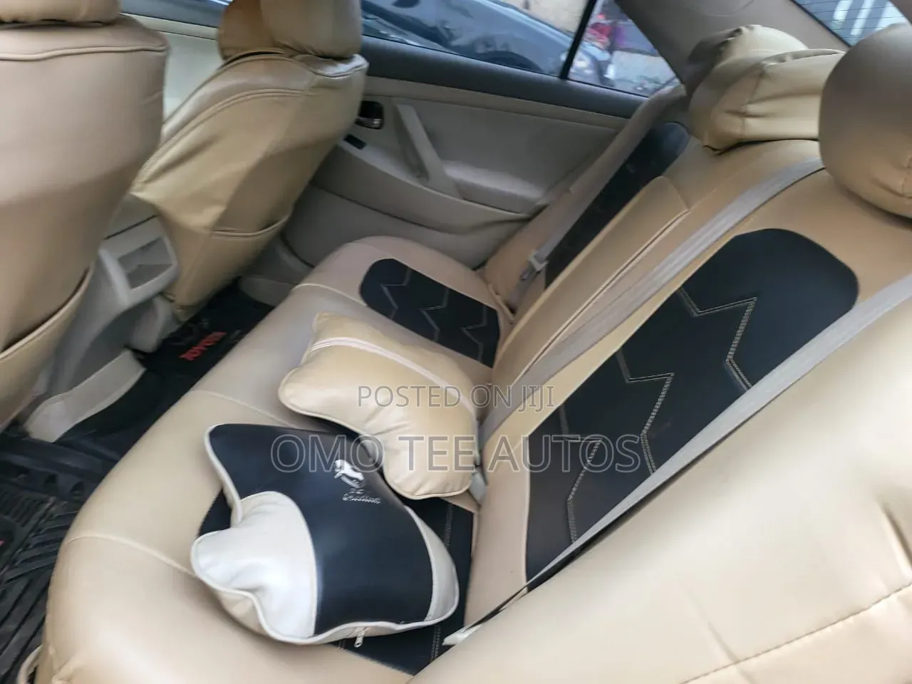 Toyota Camry 2008 Gold