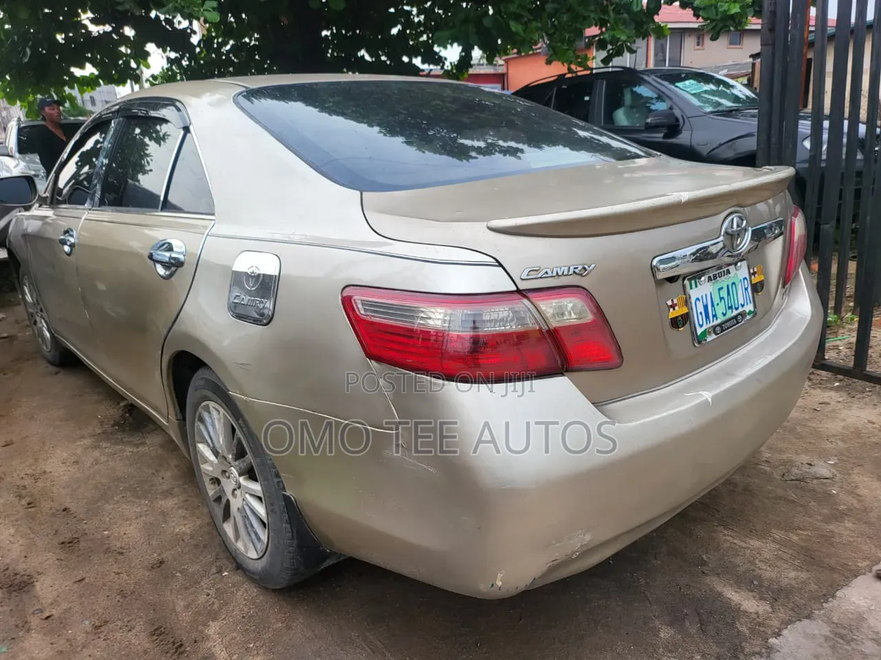 Toyota Camry 2008 Gold