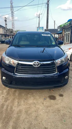 Toyota Highlander XLE 4dr SUV AWD (3.5L 6cyl 6A) 2015 Blue