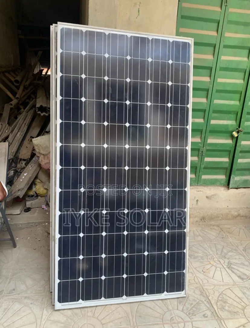 300watts Canadian Solar Panel