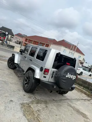 Jeep Wrangler 2011 Silver