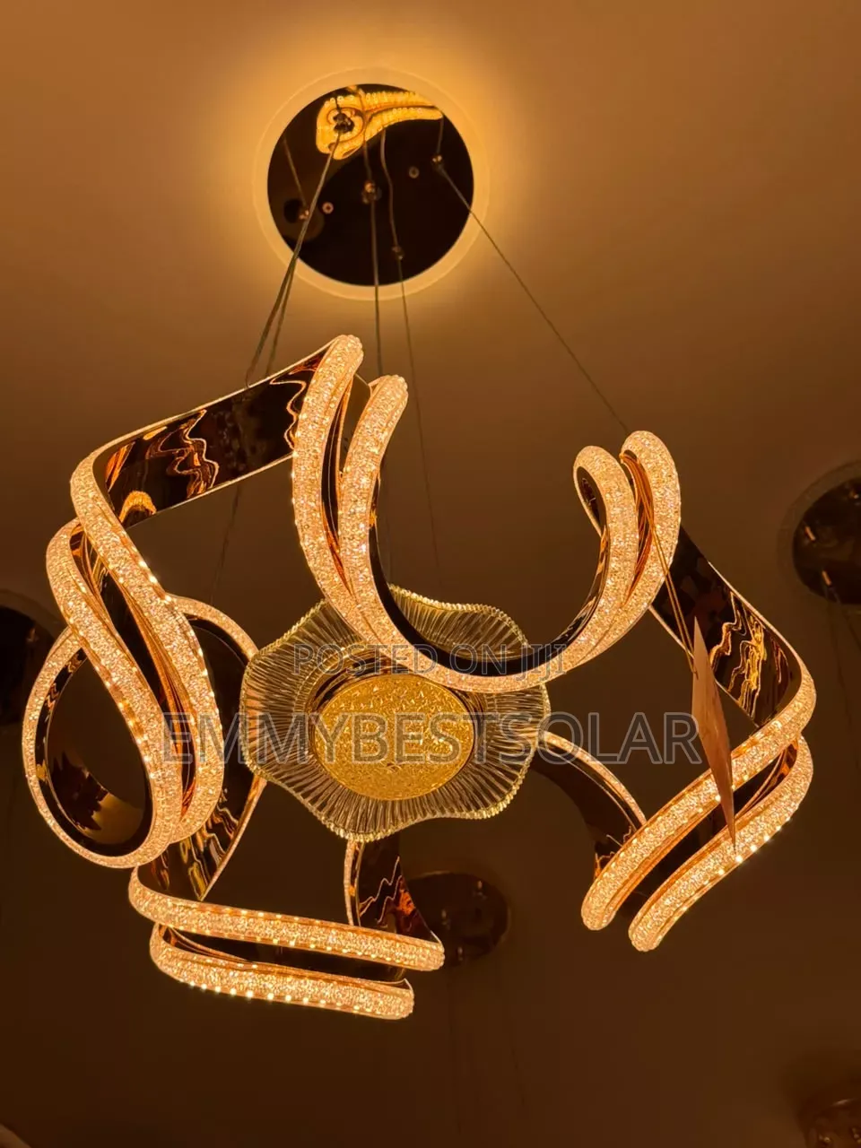 Golden Ball Leds Dropping Chandelier Light