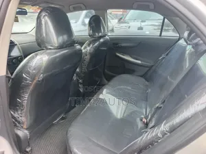Toyota Corolla 2009 Silver
