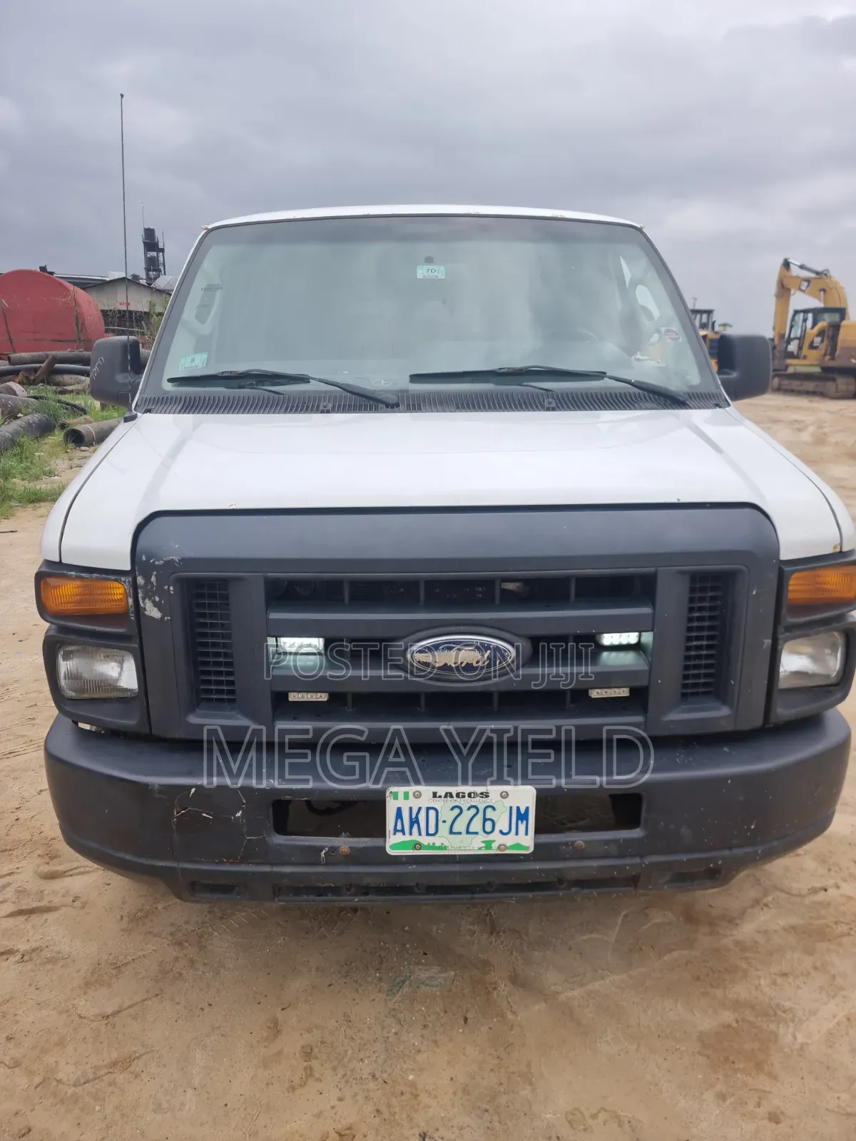 Ford E250 2011 White