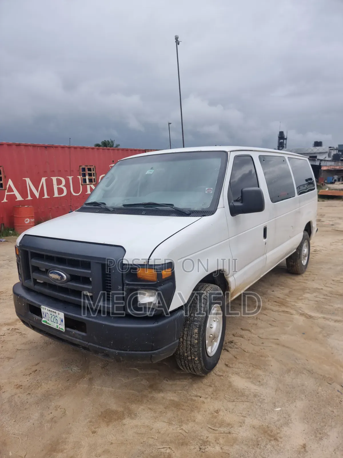 Ford E250 2011 White