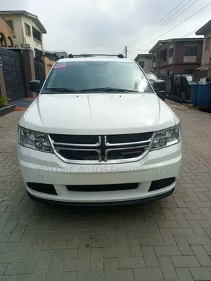 Dodge B3500 2015 White