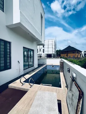 Furnished 5bdrm Duplex in Residents Area Ajah, Ajiwe for sale