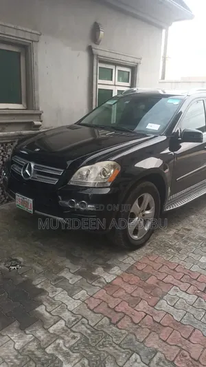 Mercedes-Benz GL-Class 2011 Black
