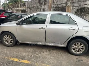 Toyota Corolla 2008 Silver