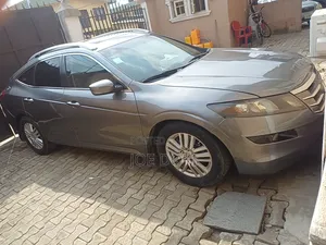 Honda Crosstour 2012 Gray