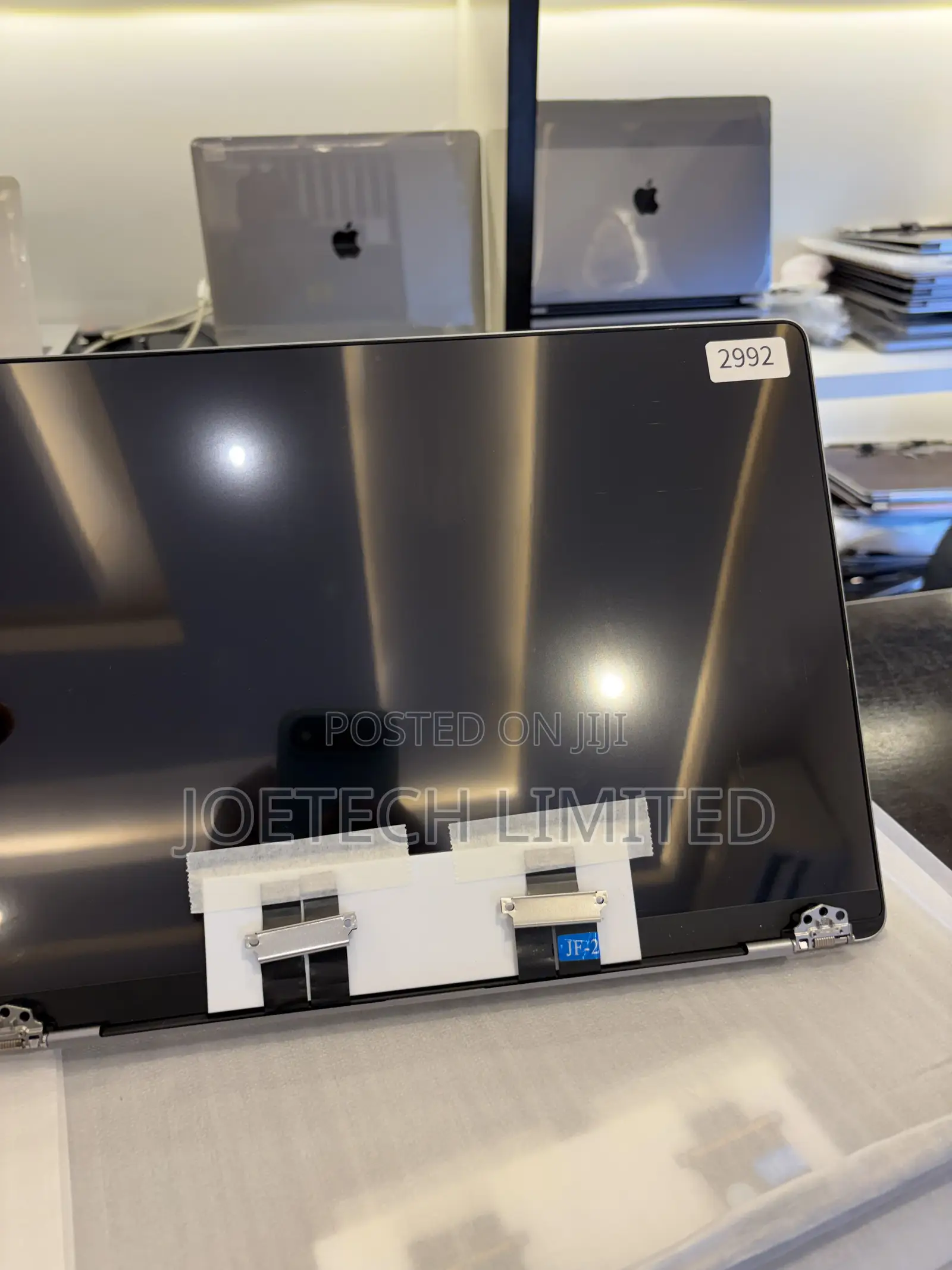 New Laptop Apple MacBook 256GB SSD 3T