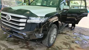 New Toyota Land Cruiser 2026 Black