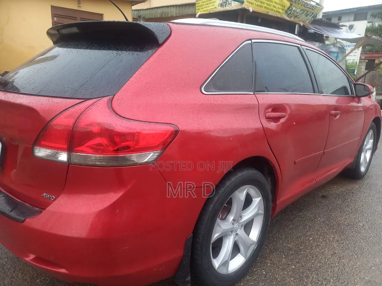 Toyota Venza 2010 Red