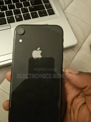 Apple iPhone XR 64 GB Black
